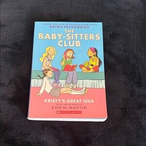 Scholastic The Baby-Sitters Club Graphic Novel - Blue & Pink Cover